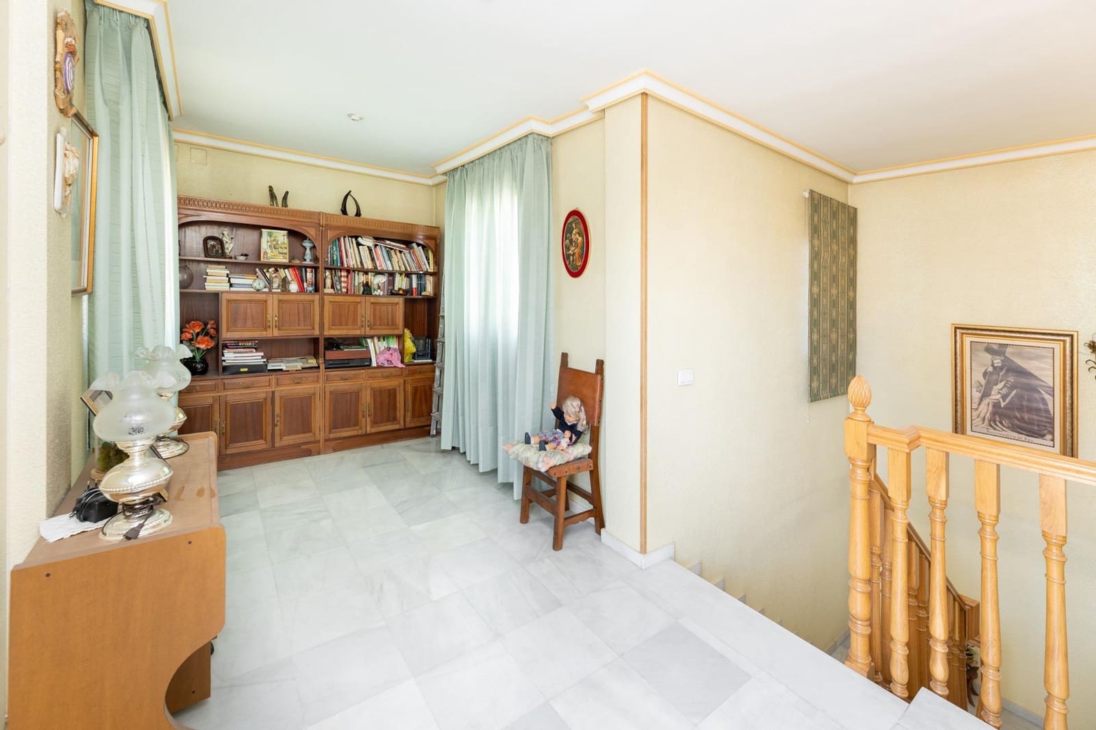 7 bedroom Villa for sale in Maracena with garage - € 490,000 (Ref: 9345005)