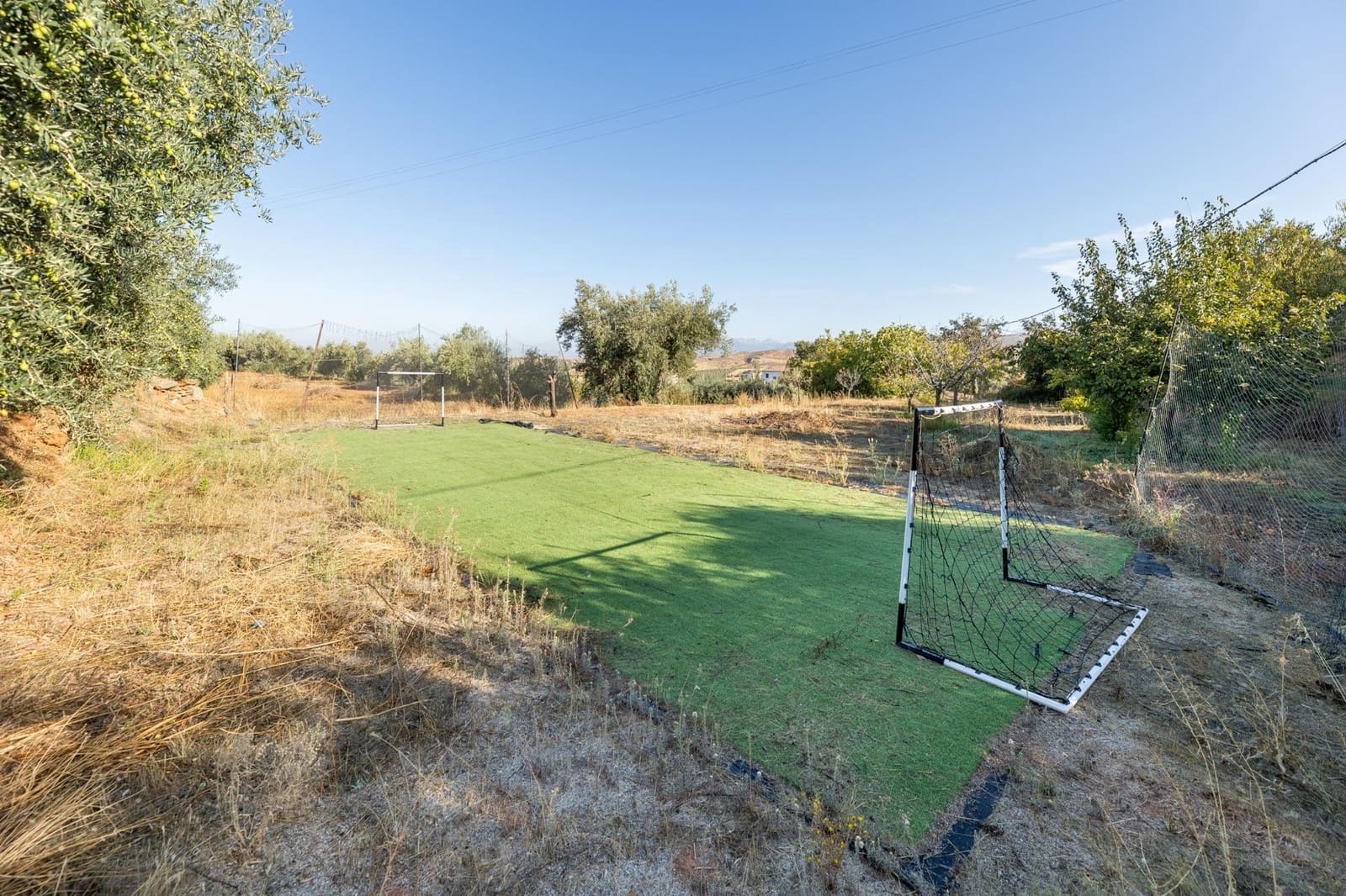 4 soveværelse Villa til salg i Dilar med swimmingpool garage - € 325.000 (Ref: 9347176)