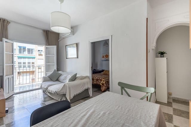 3 chambre Appartement à vendre à Camino de Ronda - Rosaleda, Grenade ville - 250 000 € (Ref: 9347179)