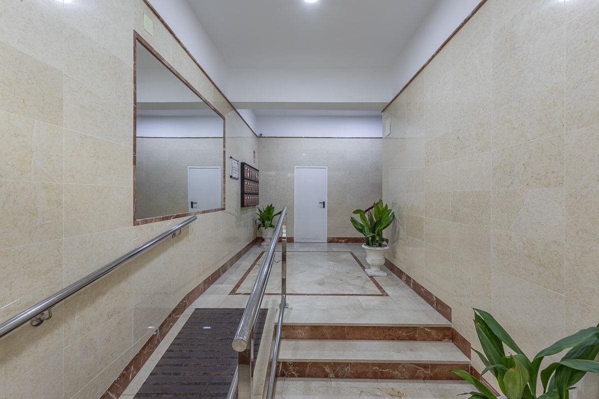 4 sypialnia Mieszkanie na sprzedaż w Miasto Grenada - 485 000 € (Ref: 9347180)