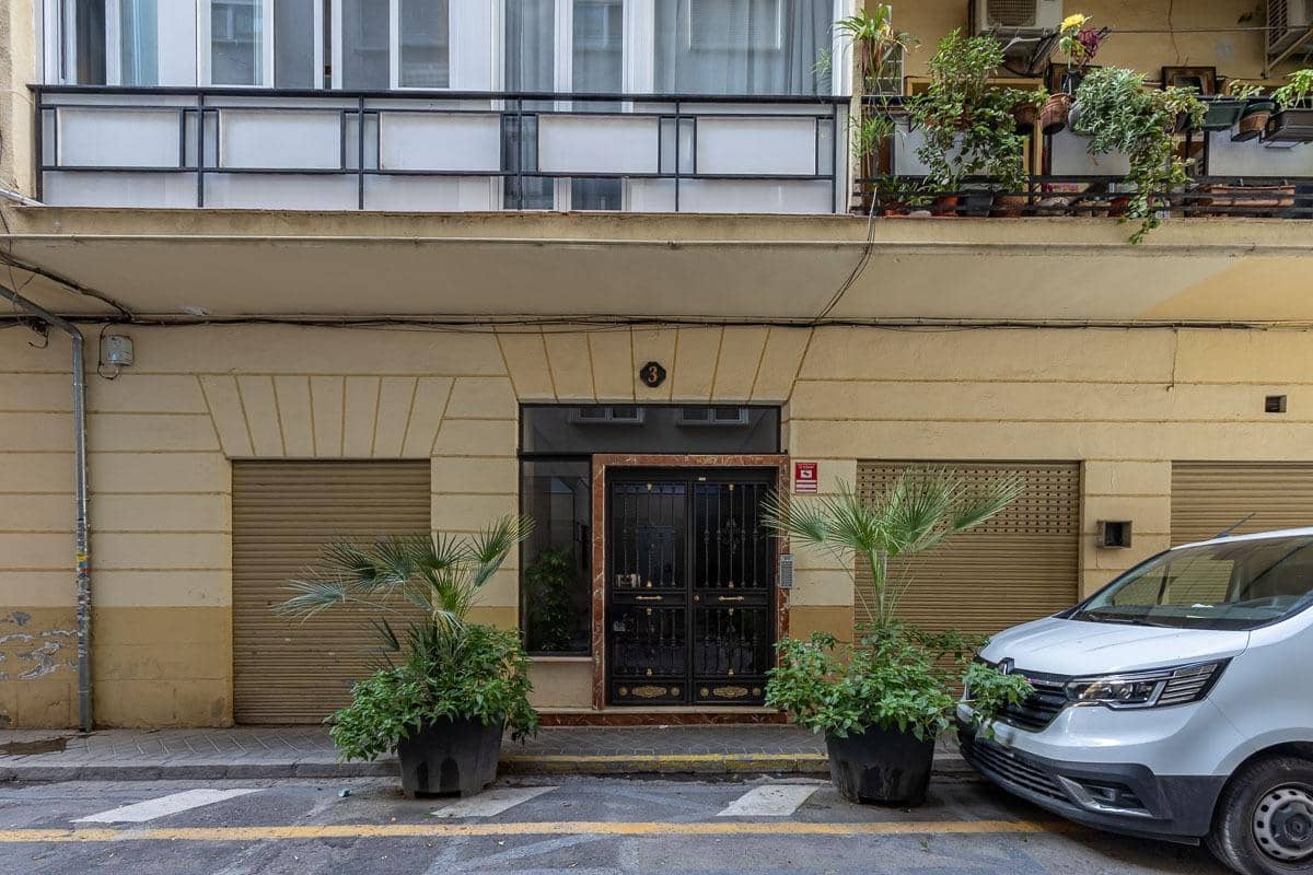 4 sypialnia Mieszkanie na sprzedaż w Miasto Grenada - 485 000 € (Ref: 9347180)