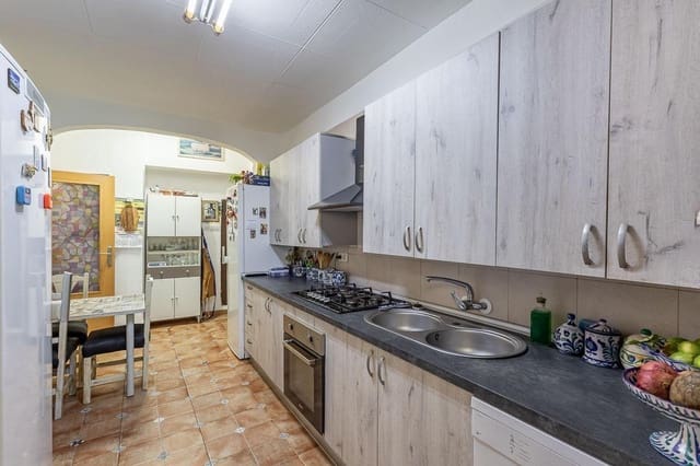 4 sypialnia Mieszkanie na sprzedaż w Miasto Grenada - 485 000 € (Ref: 9347180)