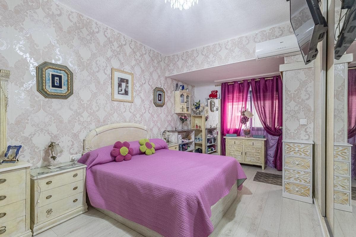 4 sypialnia Mieszkanie na sprzedaż w Miasto Grenada - 485 000 € (Ref: 9347180)