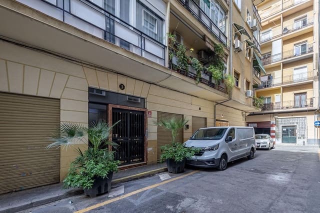 4 sypialnia Mieszkanie na sprzedaż w Miasto Grenada - 485 000 € (Ref: 9347180)