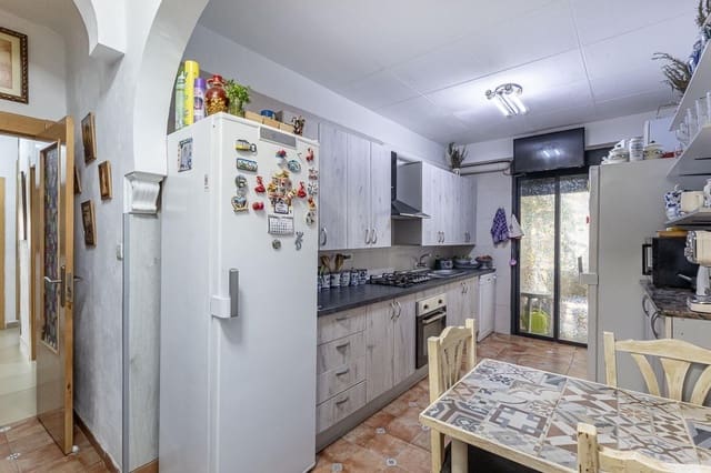 4 sypialnia Mieszkanie na sprzedaż w Miasto Grenada - 485 000 € (Ref: 9347180)