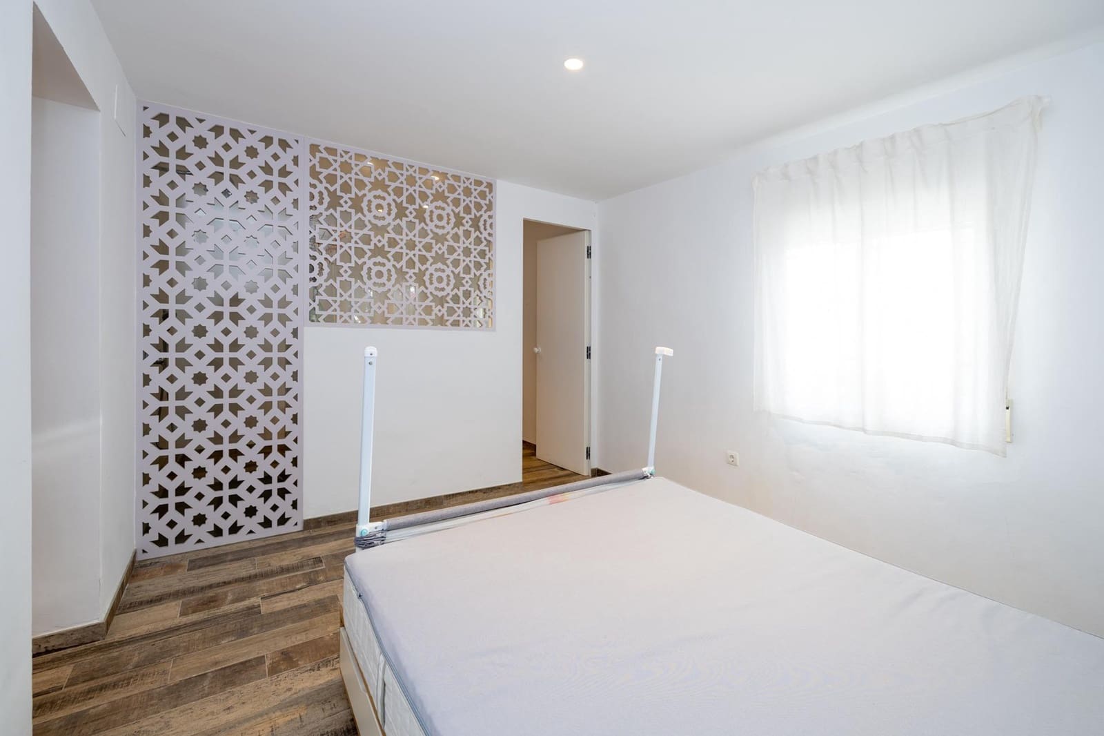 2 bedroom Terraced Villa for sale in Granada city - € 460,000 (Ref: 9347182)