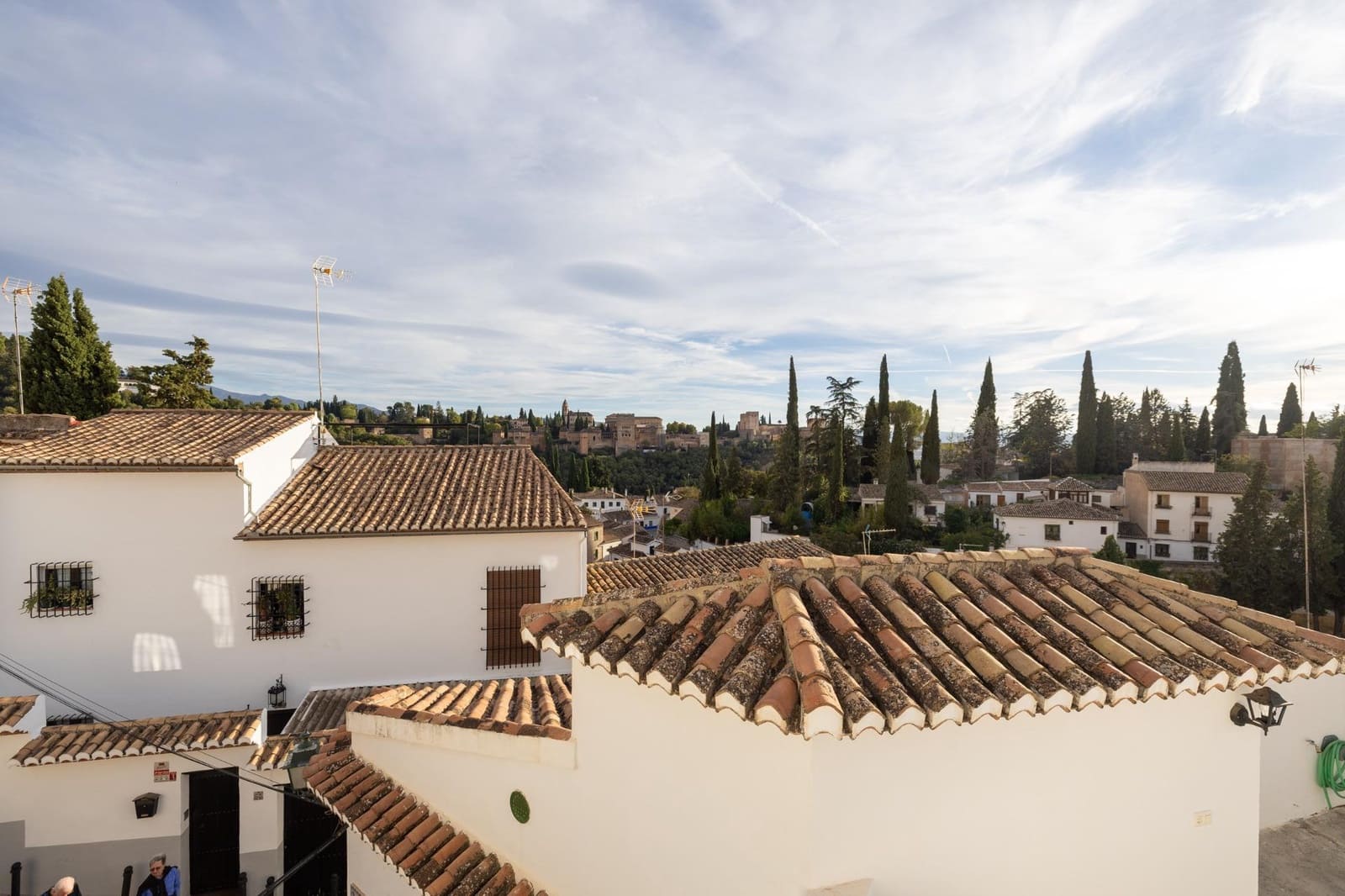 2 bedroom Terraced Villa for sale in Granada city - € 460,000 (Ref: 9347182)