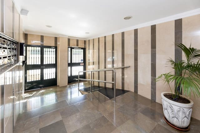 3 soveværelse Lejlighed til salg i Granada by - € 190.000 (Ref: 9349437)