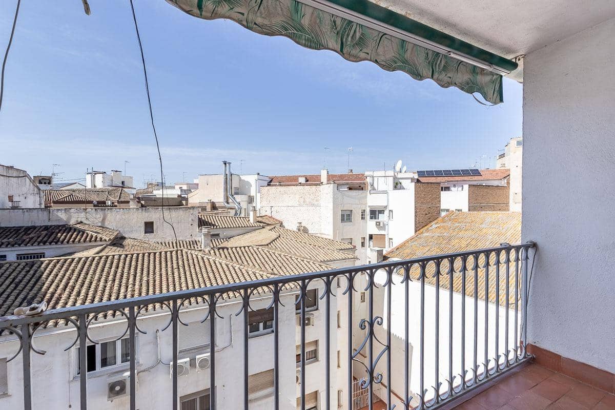 11 bedroom Apartment for sale in Granada city - € 1,069,000 (Ref: 9356118)