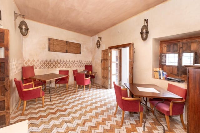 18 makuuhuone Huvila myytävänä paikassa Albaicin, Granada kaupunki - 4 500 000 € (Ref: 9359480)