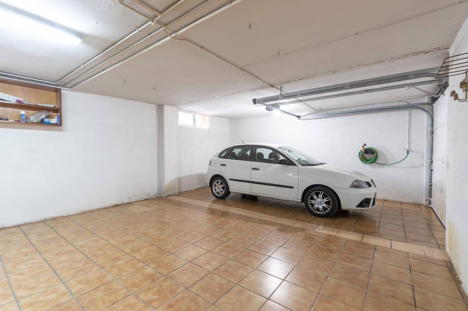 4 camera da letto Villetta a Schiera in vendita in Cajar con garage - 340.000 € (Rif: 9359481)