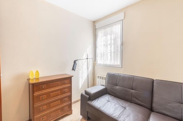 4 camera da letto Villetta a Schiera in vendita in Cájar con garage - 340.000 € (Rif: 9359481)