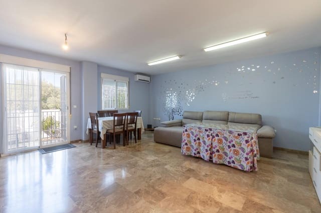 4 camera da letto Villetta a Schiera in vendita in Cájar con garage - 340.000 € (Rif: 9359481)