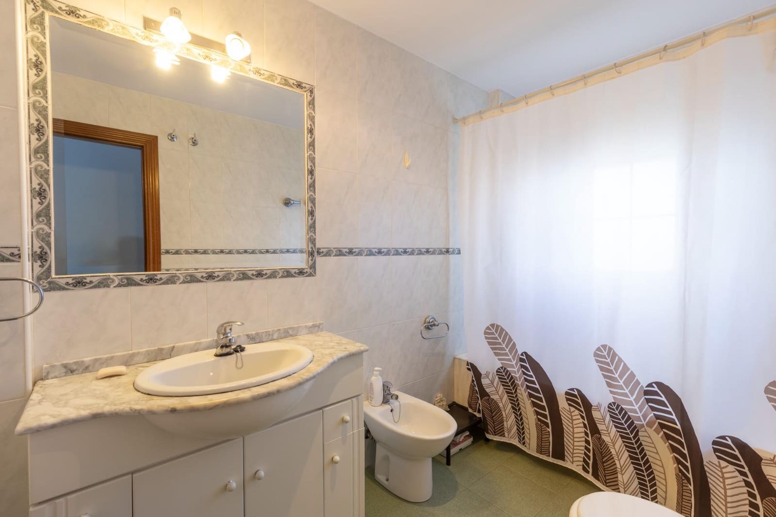 4 camera da letto Villetta a Schiera in vendita in Cajar con garage - 340.000 € (Rif: 9359481)