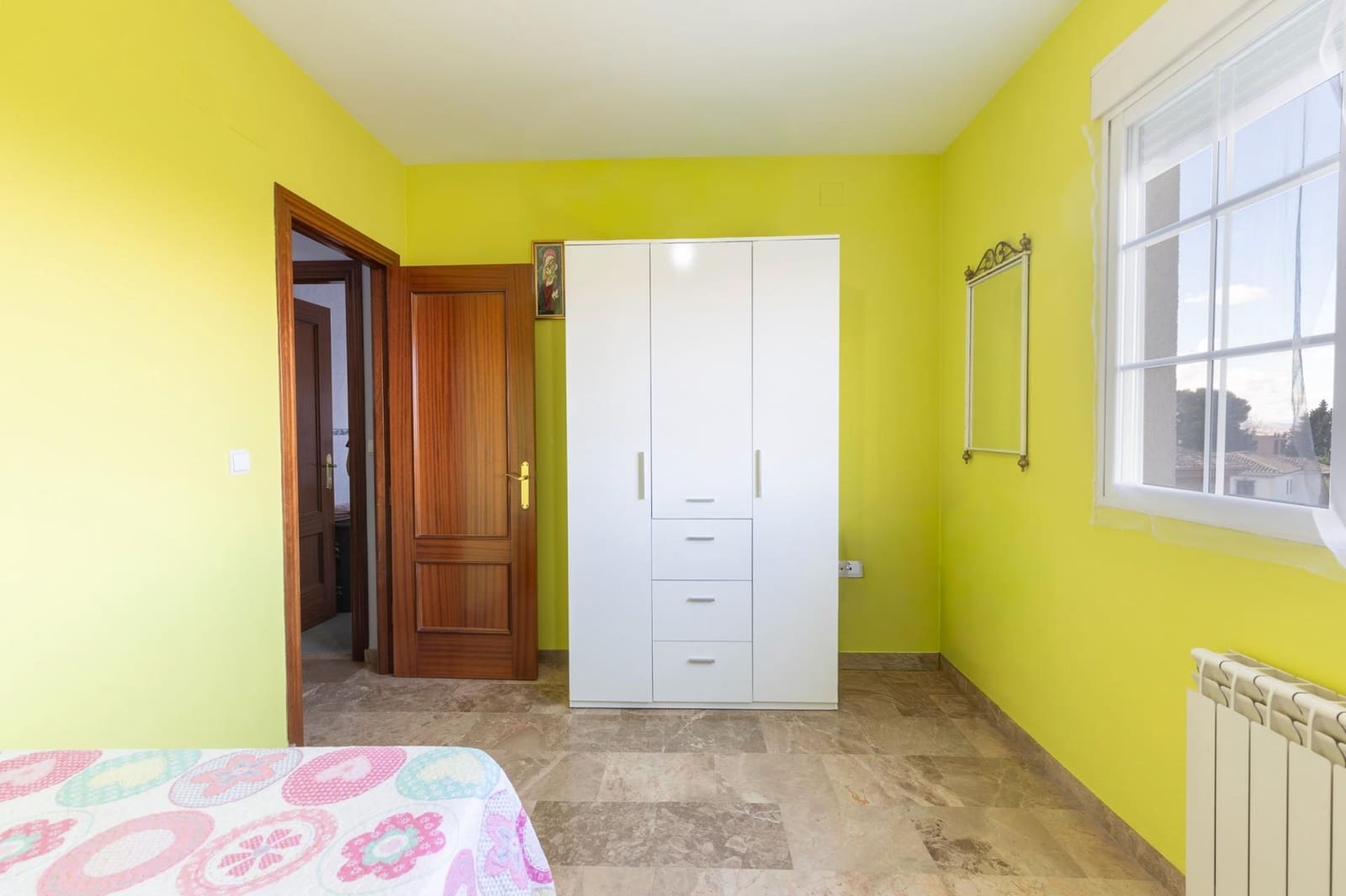4 camera da letto Villetta a Schiera in vendita in Cajar con garage - 340.000 € (Rif: 9359481)