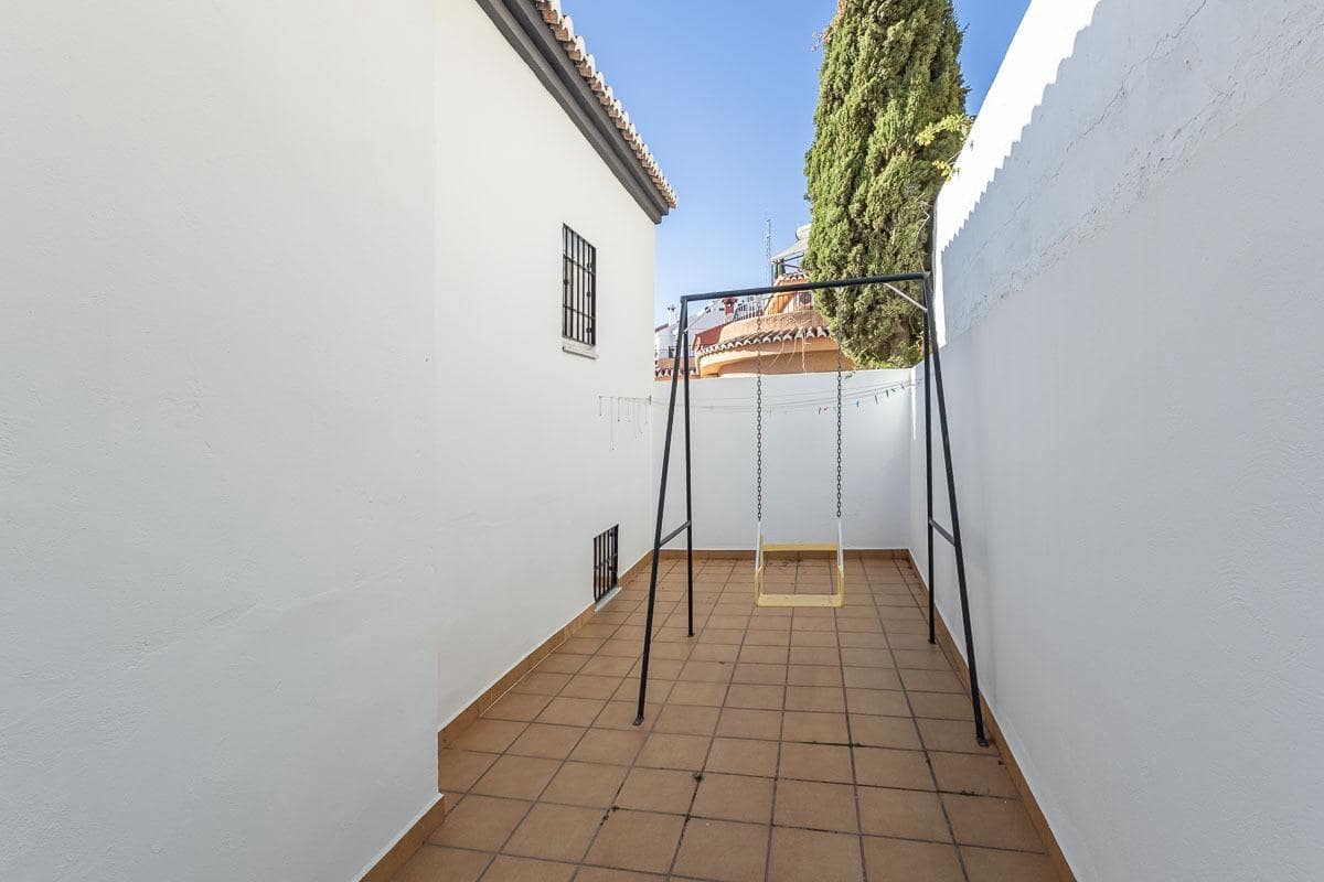 3 Zimmer Reihenhaus zu verkaufen in Motril mit Garage - 460.000 € (Ref: 9359487)