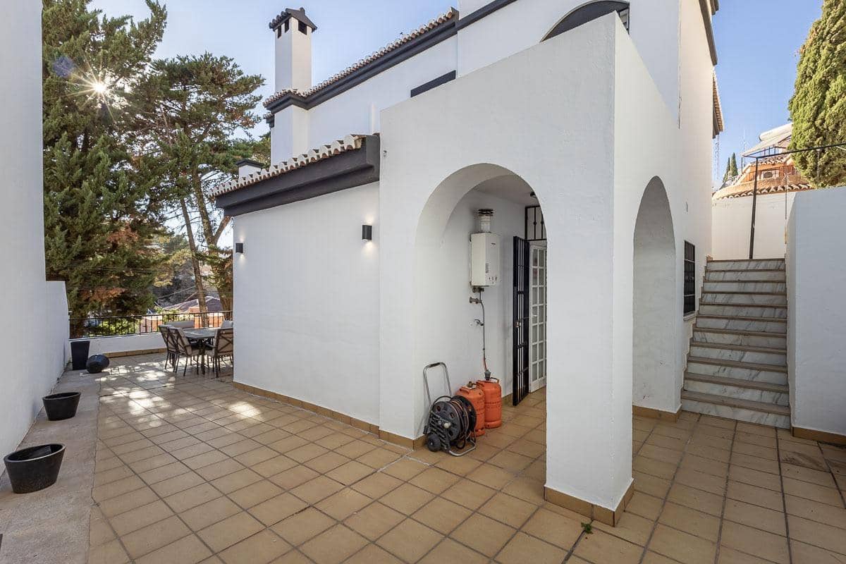 3 Zimmer Reihenhaus zu verkaufen in Motril mit Garage - 460.000 € (Ref: 9359487)