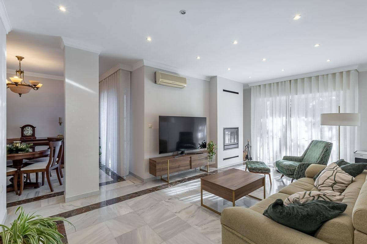 3 Zimmer Reihenhaus zu verkaufen in Motril mit Garage - 460.000 € (Ref: 9359487)