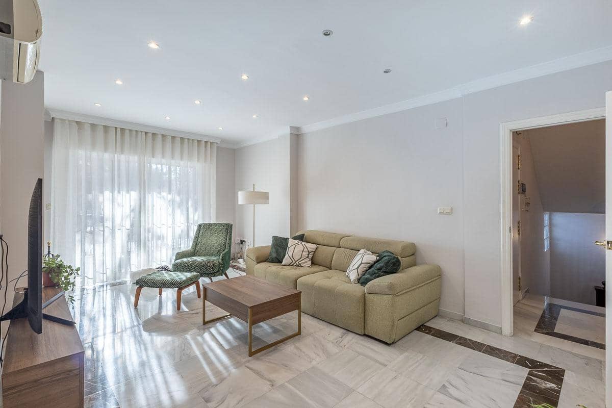 3 Zimmer Reihenhaus zu verkaufen in Motril mit Garage - 460.000 € (Ref: 9359487)