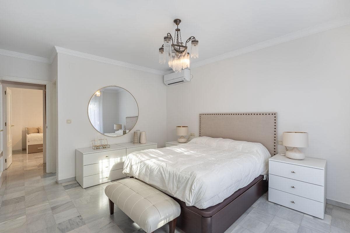 3 Zimmer Reihenhaus zu verkaufen in Motril mit Garage - 460.000 € (Ref: 9359487)