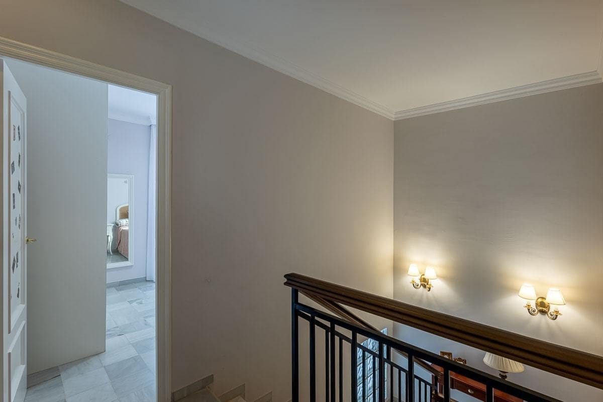 3 Zimmer Reihenhaus zu verkaufen in Motril mit Garage - 460.000 € (Ref: 9359487)