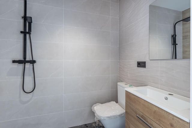 Lejlighed til salg i Churriana de la Vega - € 398.000 (Ref: 9360401)