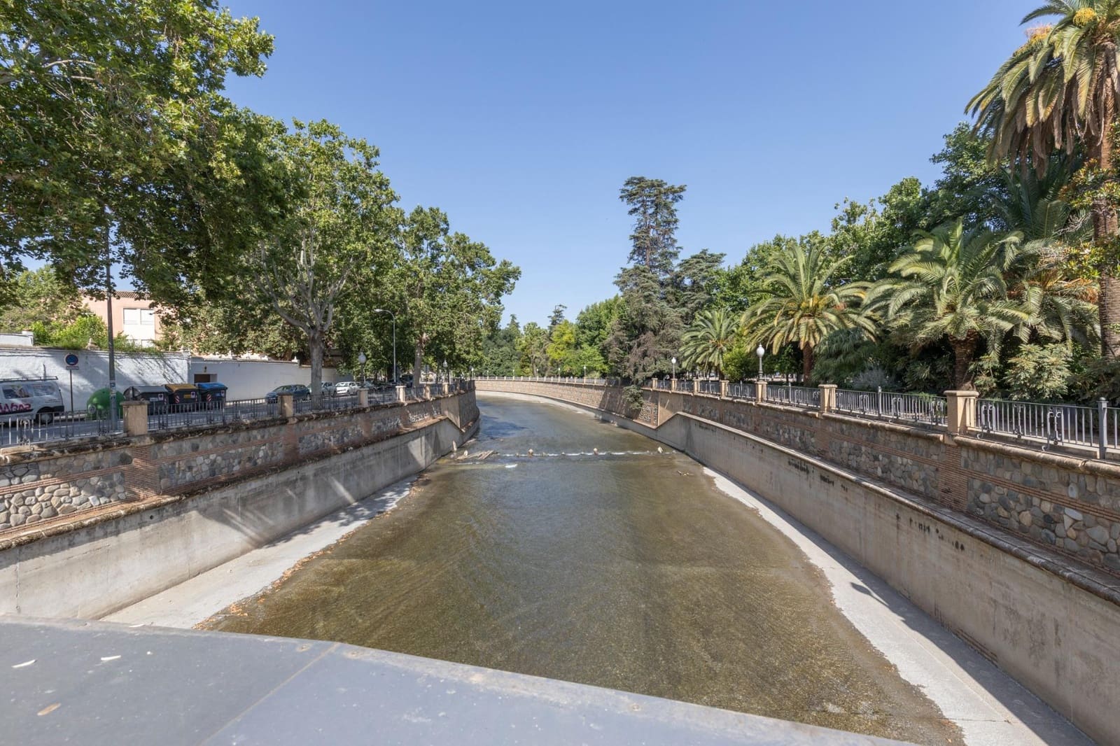 Townhouse for sale in Granada city - € 950,000 (Ref: 9360402)