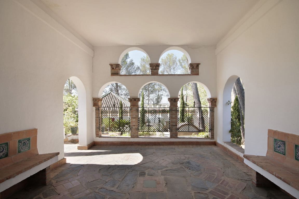 5 chambre Villa/Maison à vendre à Albolote avec piscine garage - 550 000 € (Ref: 9362555)