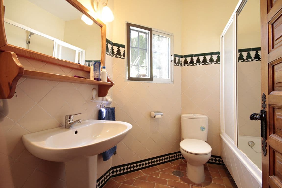 5 chambre Villa/Maison à vendre à Albolote avec piscine garage - 550 000 € (Ref: 9362555)