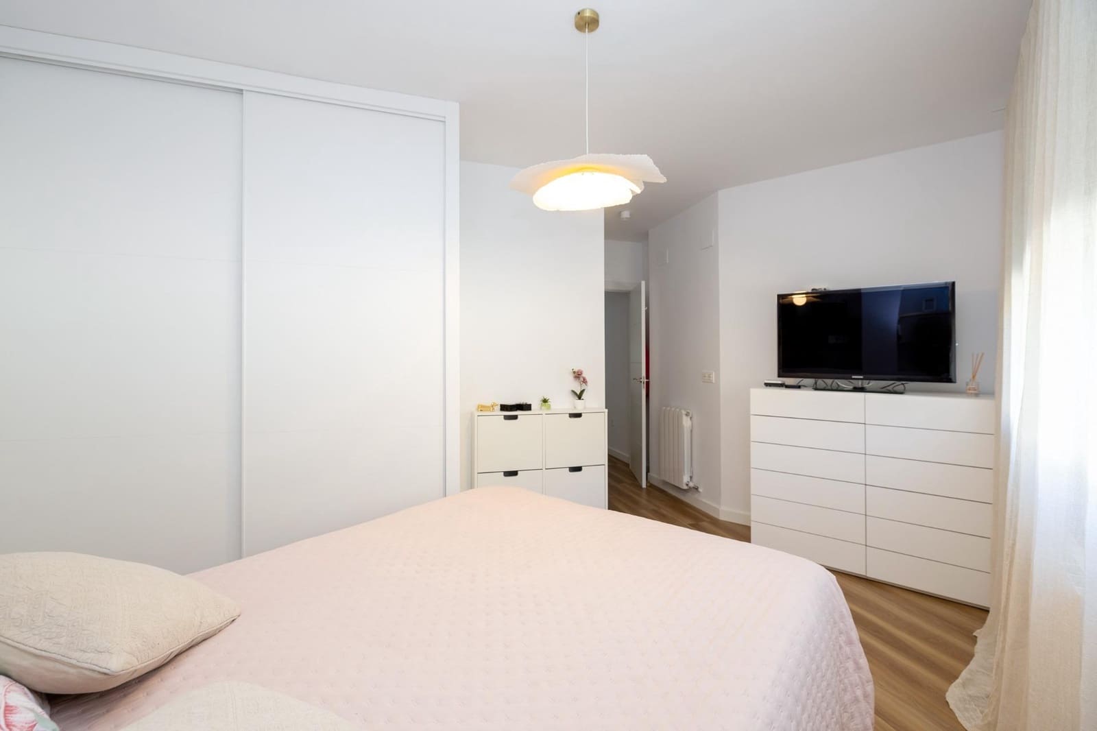 3 slaapkamer Flat te koop in Granada stad - € 290.000 (Ref: 9362556)