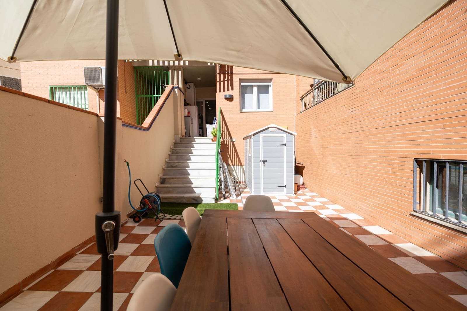 3 slaapkamer Flat te koop in Granada stad - € 290.000 (Ref: 9362556)