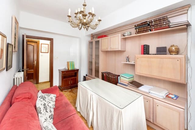 4 makuuhuone Asunto myytävänä paikassa Granada kaupunki - 299 000 € (Ref: 9362559)