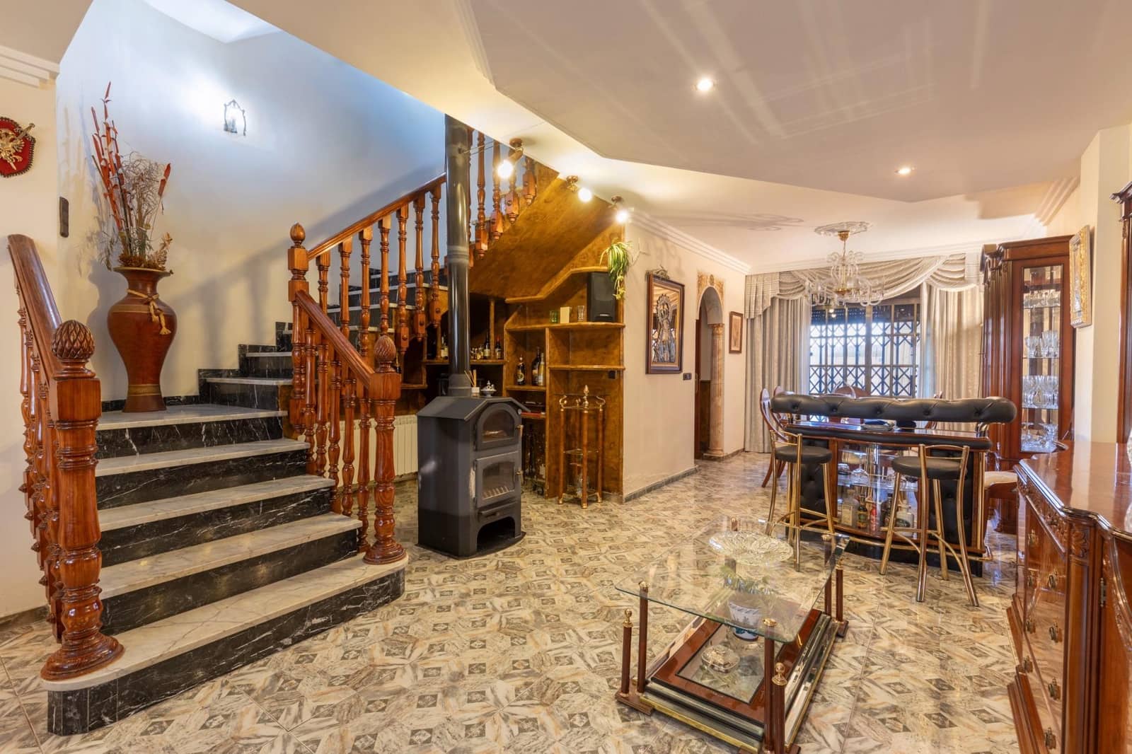 4 soveværelse Finca/Landehus til salg i Santa Fe med garage - € 194.900 (Ref: 9362560)