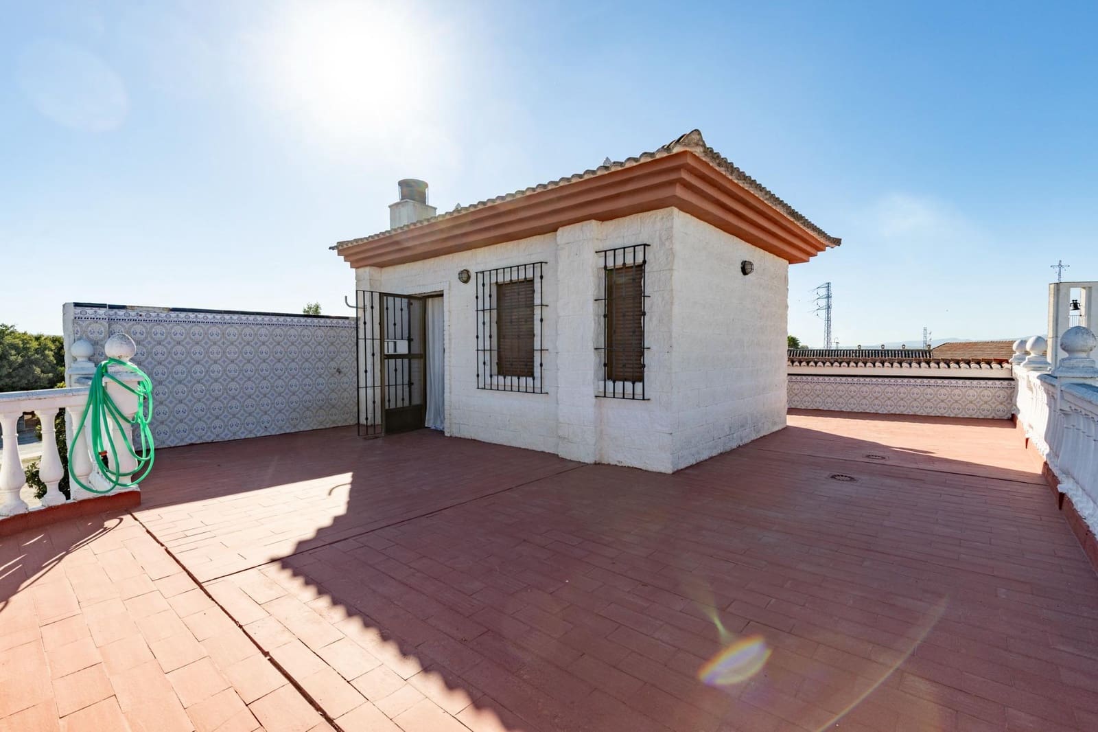 4 soveværelse Finca/Landehus til salg i Santa Fe med garage - € 194.900 (Ref: 9362560)