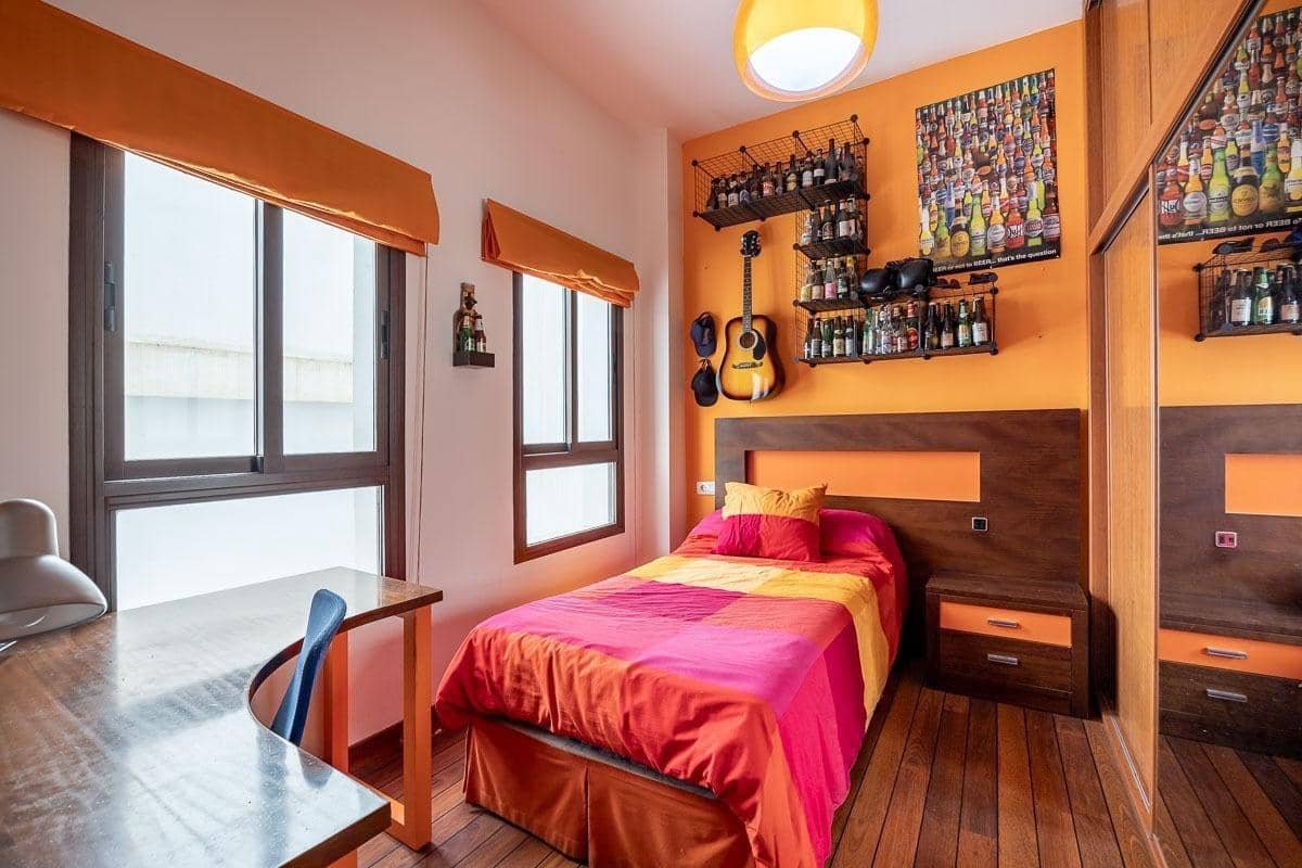 4 makuuhuone Asunto myytävänä paikassa Granada kaupunki - 469 000 € (Ref: 9373698)