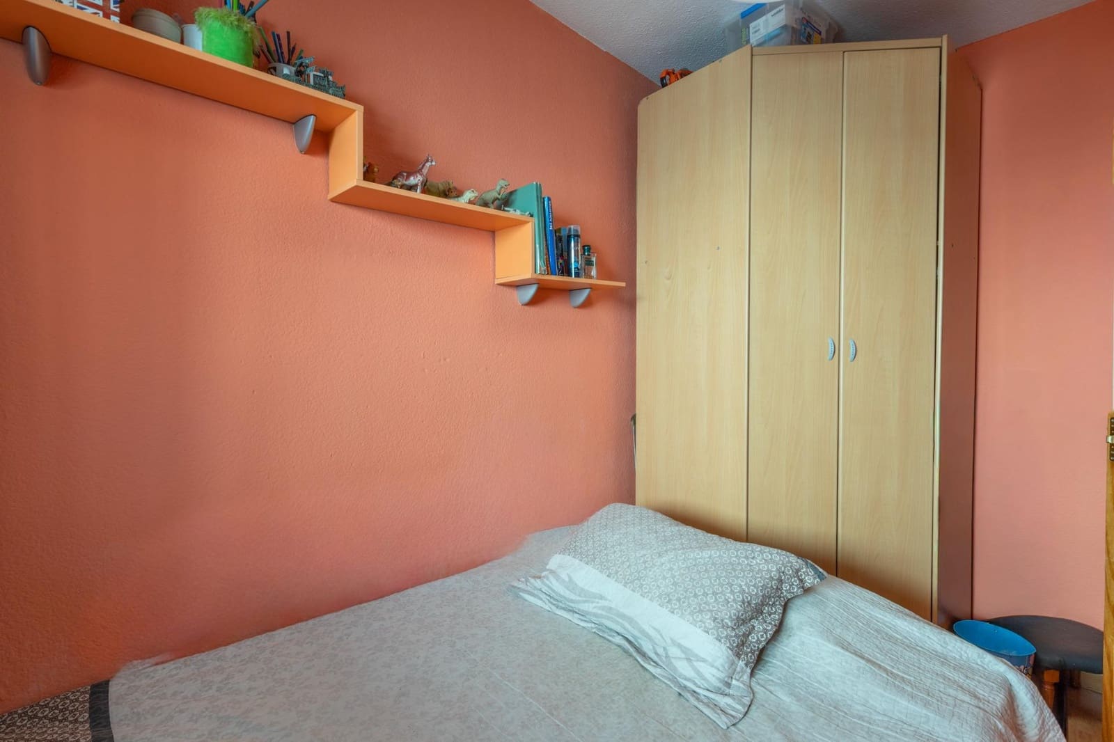 3 makuuhuone Paritalo myytävänä paikassa Armilla mukana 
autotalli - 230 000 € (Ref: 9373699)