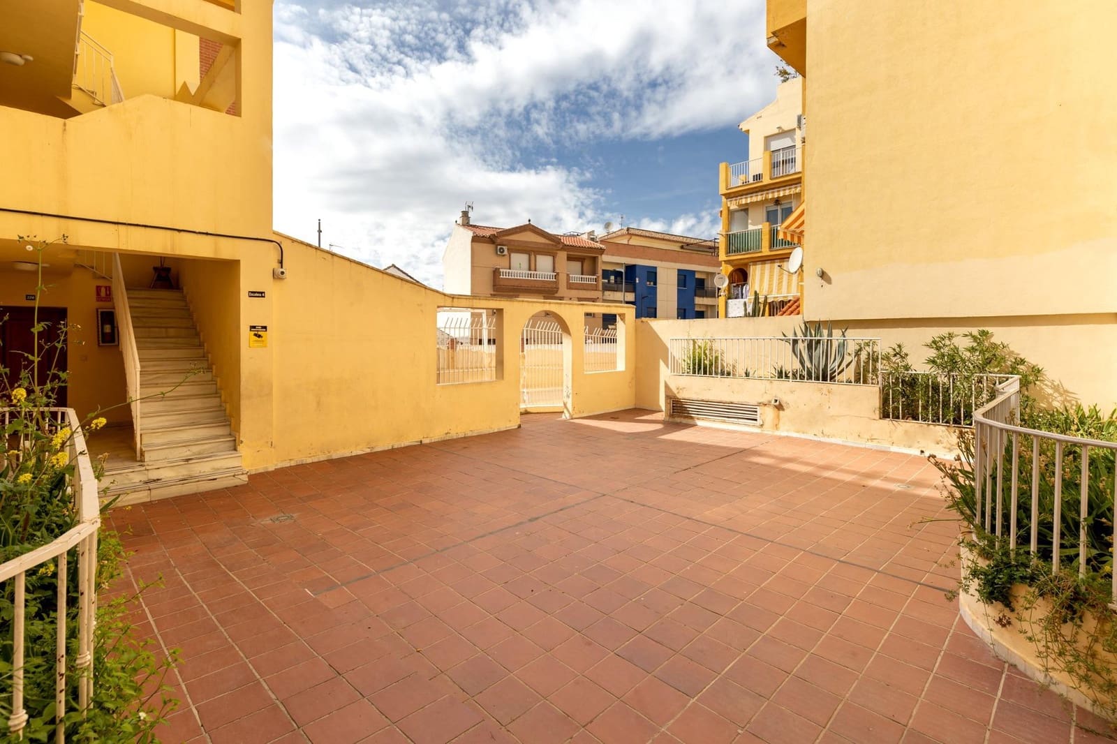 2 makuuhuone Huoneisto myytävänä paikassa Gojar mukana uima-altaan - 149 900 € (Ref: 9373701)