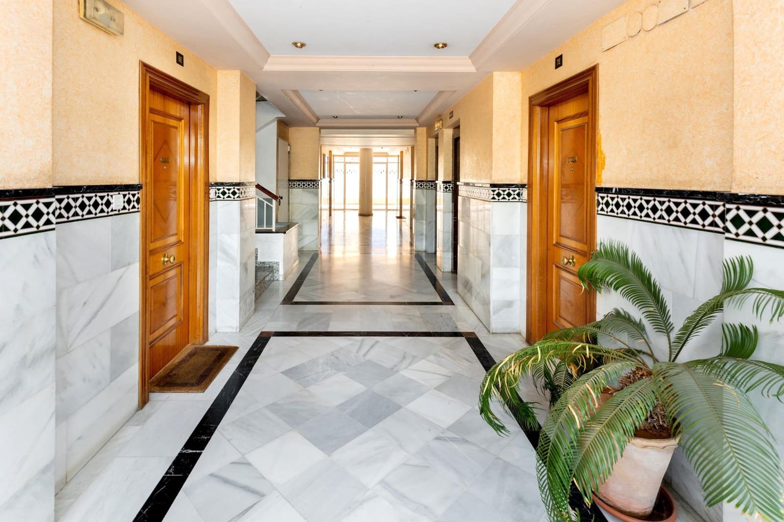 2 makuuhuone Huoneisto myytävänä paikassa Gojar mukana uima-altaan - 149 900 € (Ref: 9373701)