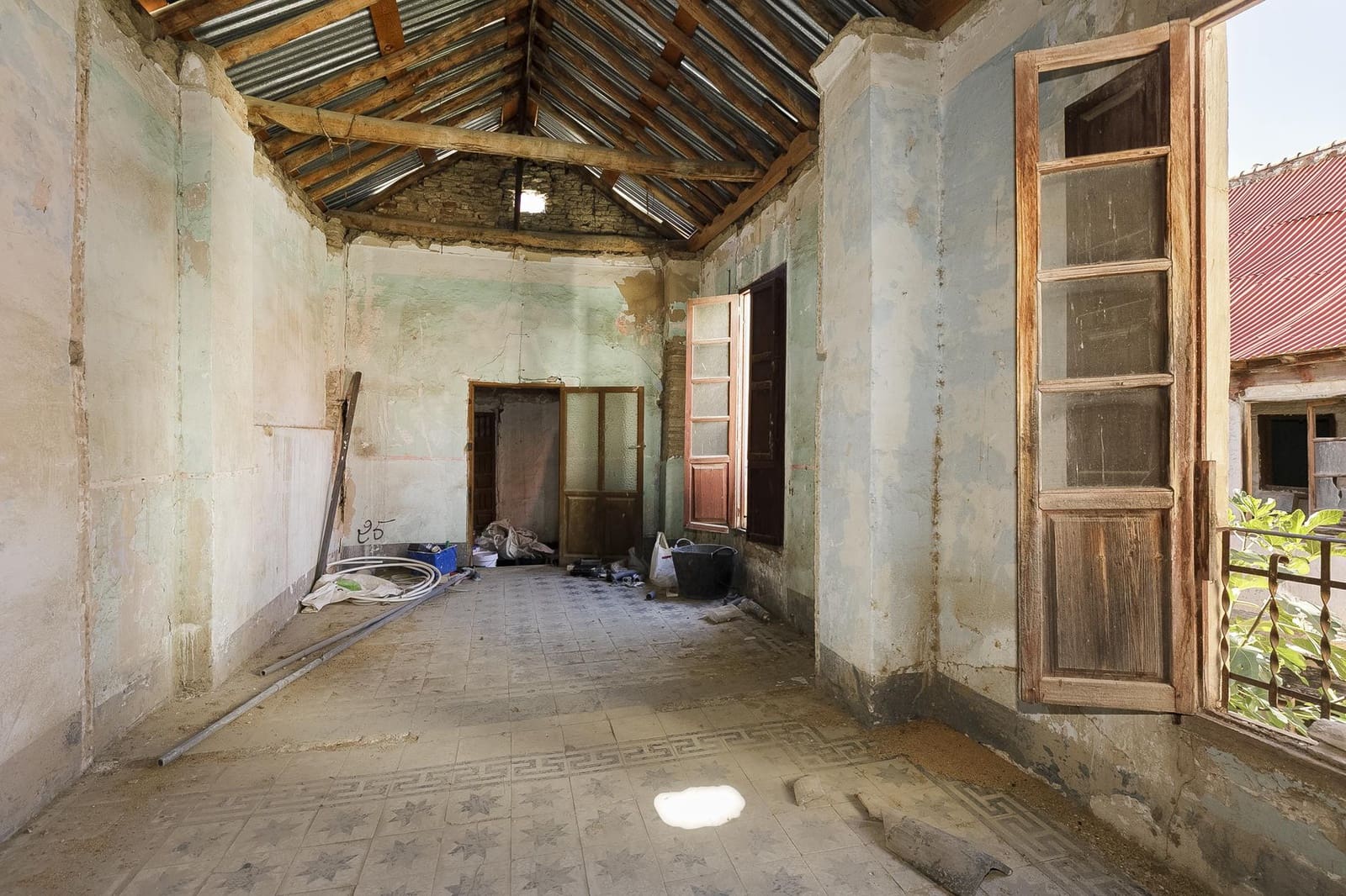 Haus zu verkaufen in Granada Stadt - 750.000 € (Ref: 9373704)