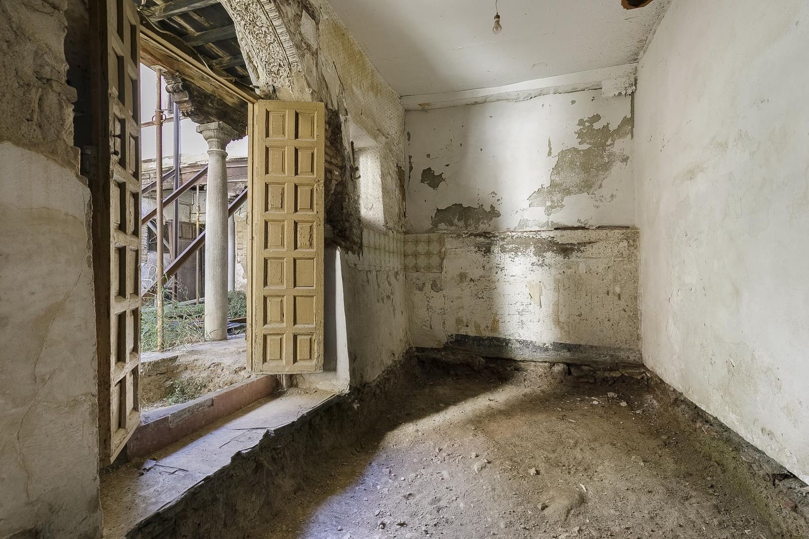 Haus zu verkaufen in Granada Stadt - 750.000 € (Ref: 9373704)