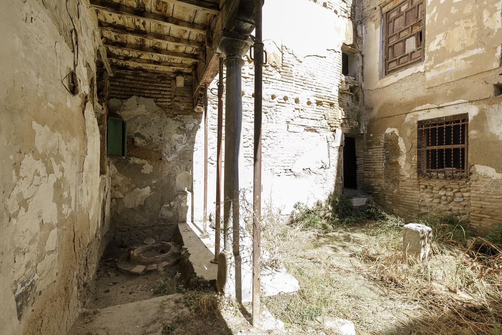 Haus zu verkaufen in Granada Stadt - 750.000 € (Ref: 9373704)