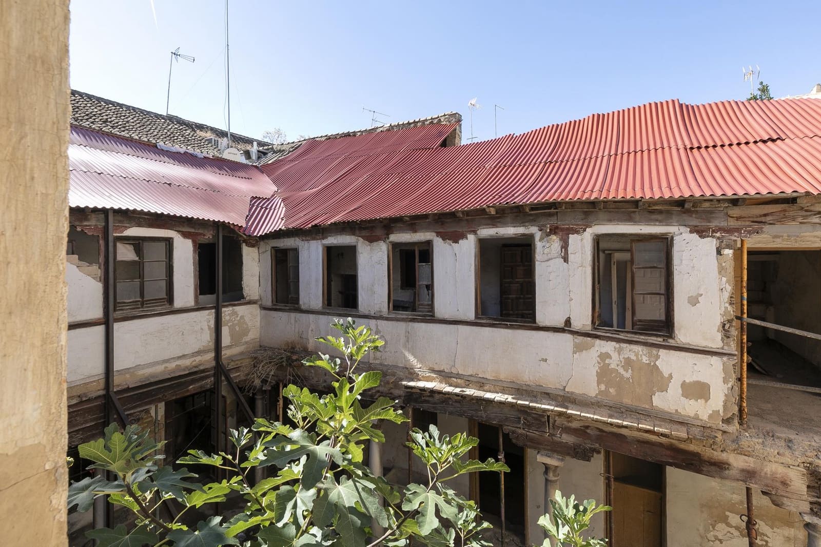 Haus zu verkaufen in Granada Stadt - 750.000 € (Ref: 9373704)