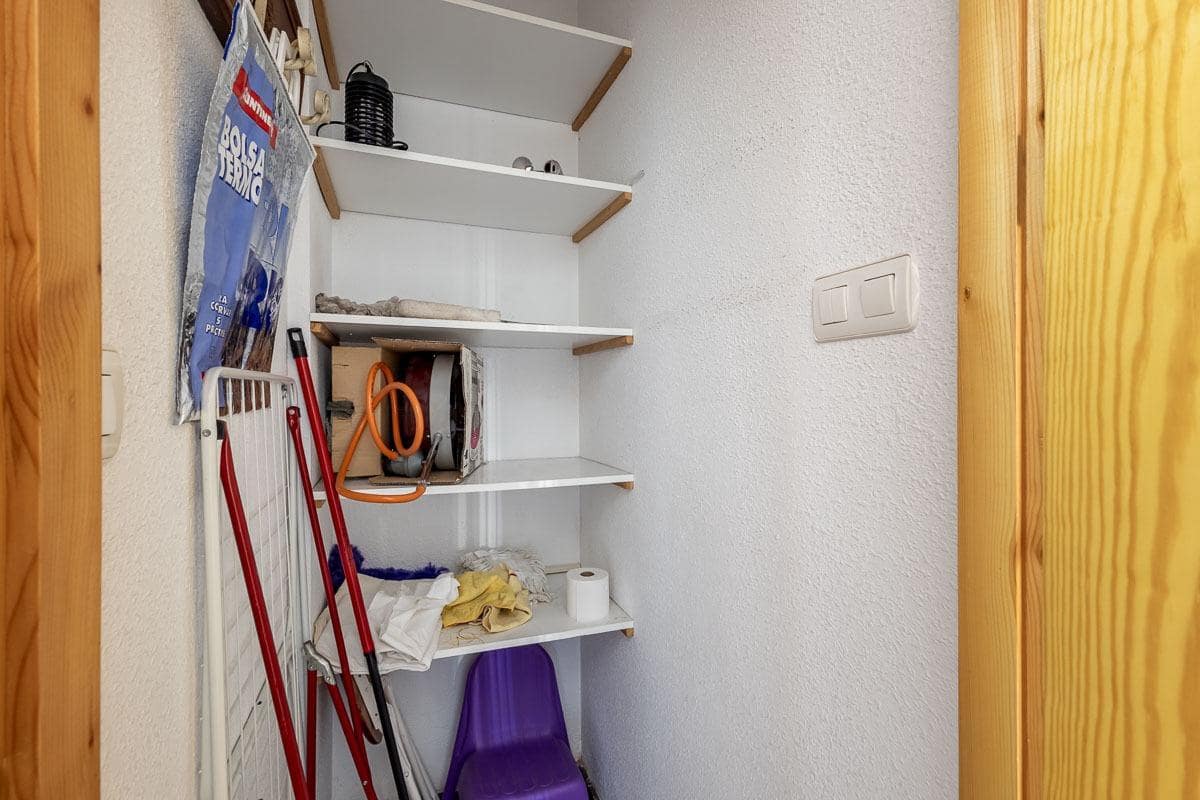 3 makuuhuone Huvila myytävänä paikassa Ogijares mukana 
autotalli - 395 000 € (Ref: 9375475)