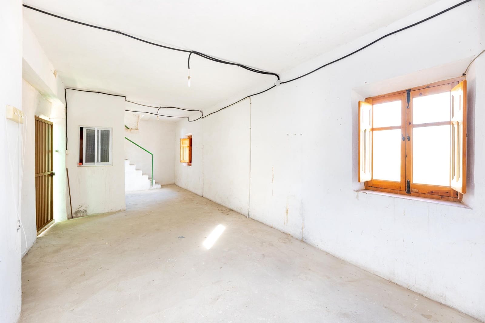 4 soverom Finca/Herregård til salgs i Granada by - € 149 000 (Ref: 9379307)