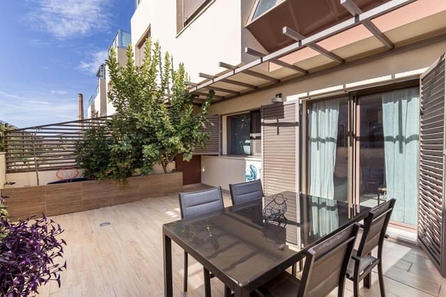 4 bedroom Terraced Villa for sale in Jun with pool garage - € 280,000 (Ref: 9382758)