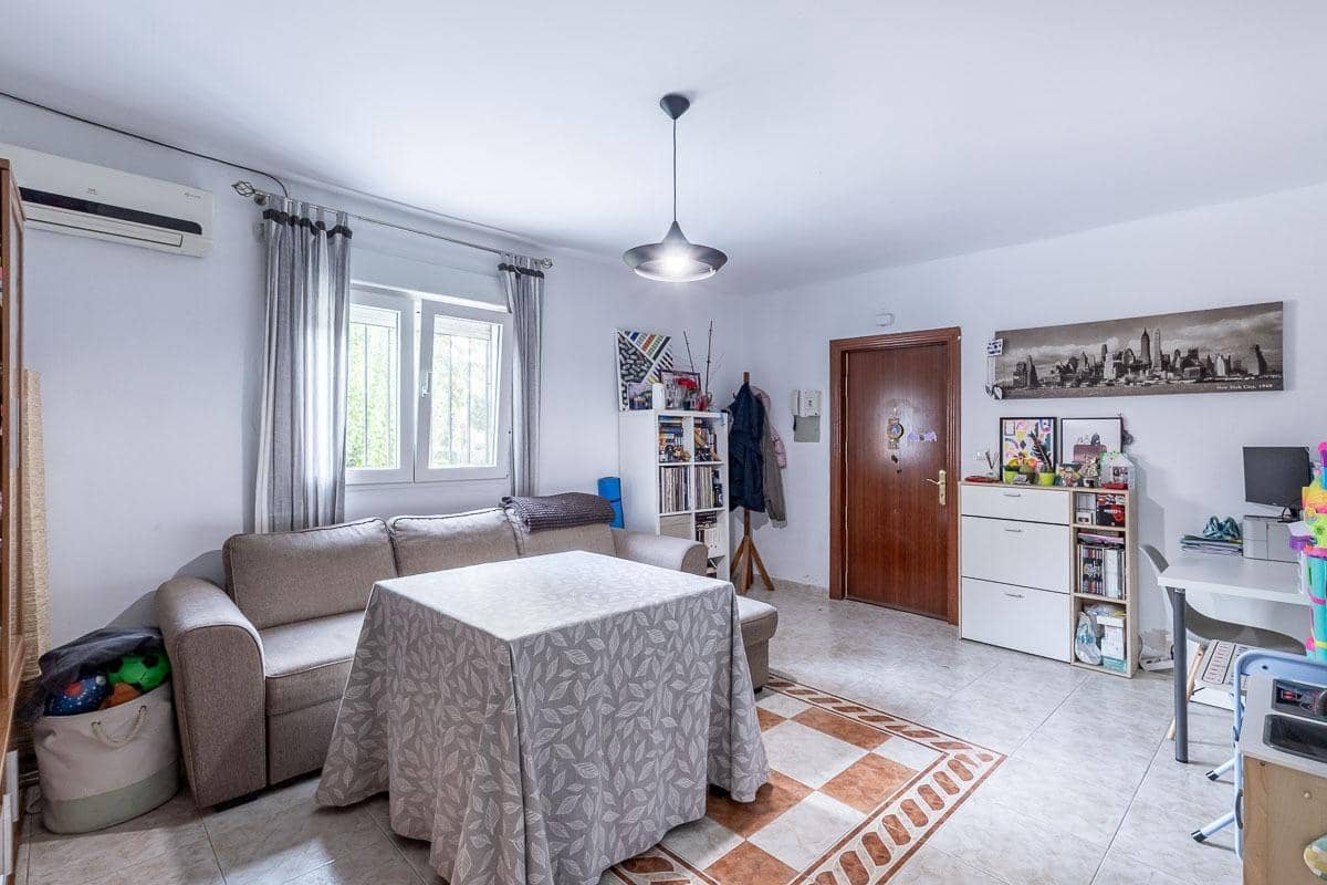 3 soveværelse Lejlighed til salg i Granada by - € 190.000 (Ref: 9382759)