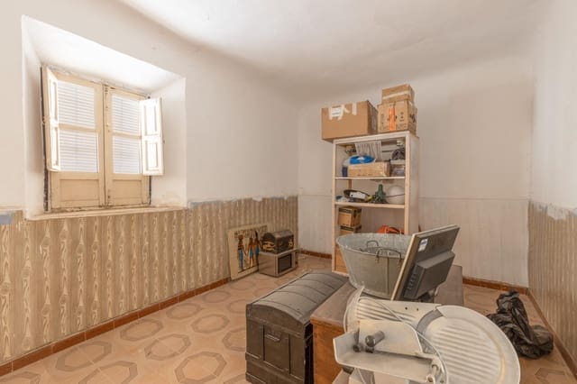 6 soveværelse Byhus til salg i Gójar med garage - € 140.000 (Ref: 9382762)