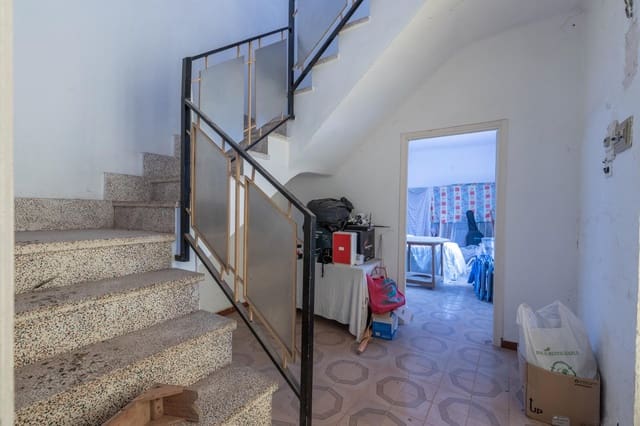 6 soveværelse Byhus til salg i Gójar med garage - € 140.000 (Ref: 9382762)