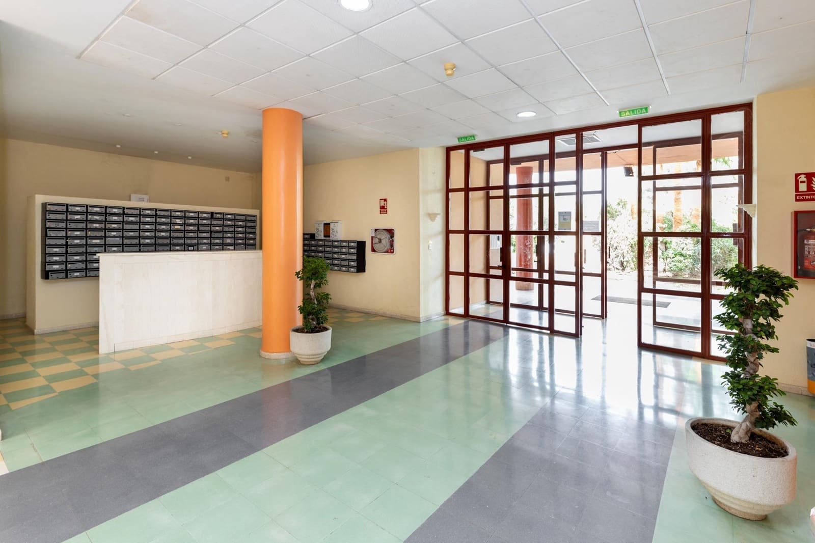 1 soverom Studio til salgs i Granada by med svømmebasseng - € 135 000 (Ref: 9386220)