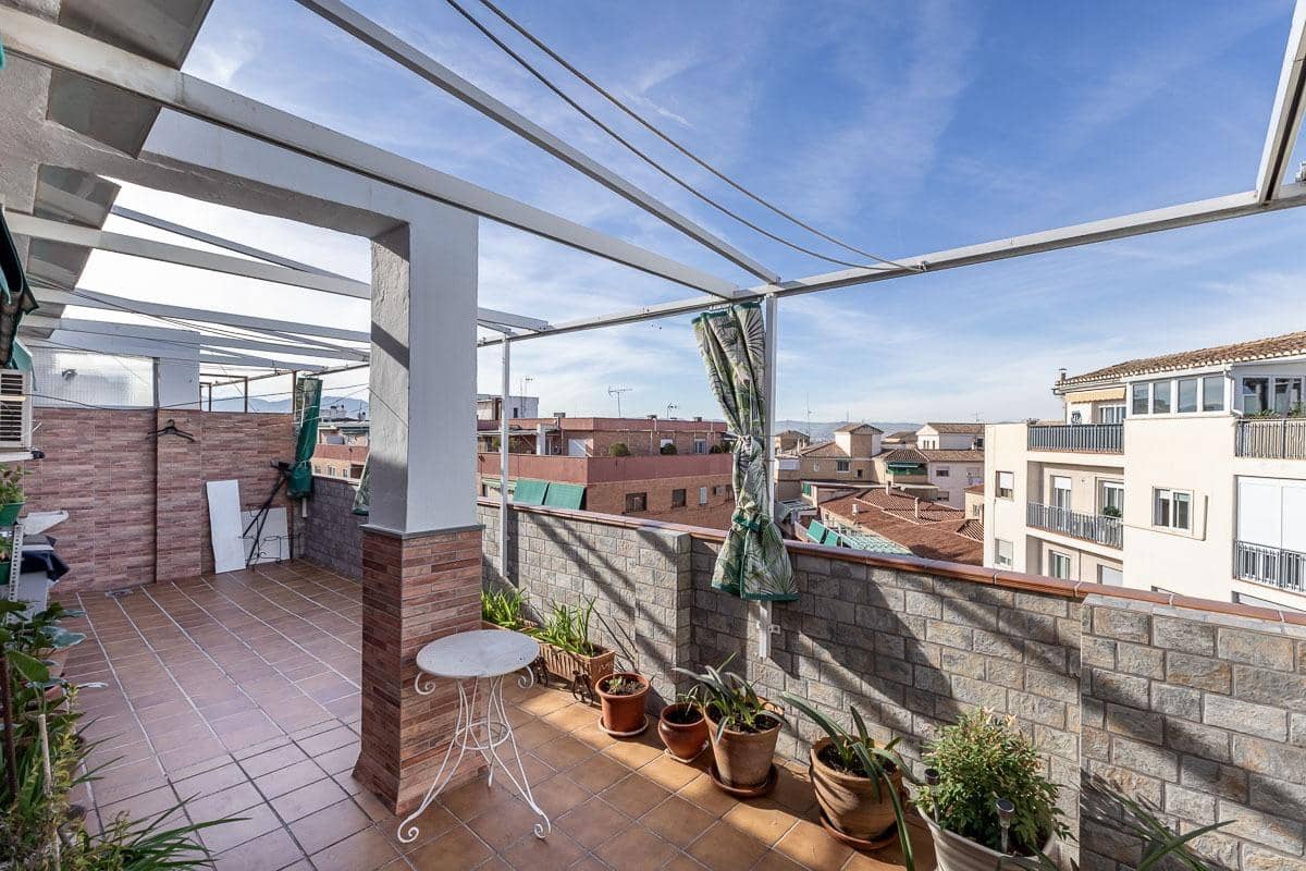 4 soveværelse Penthouse til salg i Granada by - € 420.000 (Ref: 9386222)